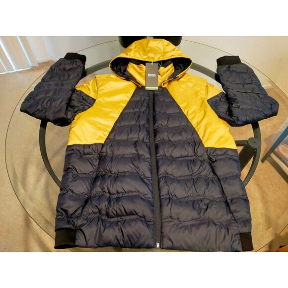 Hugo Boss Rare Puffer Jacket Dieselstrasse Detachable Sleeves Size Medium